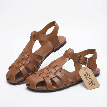 Women’s Outdoor Flat Sandals with Buckle Strap
